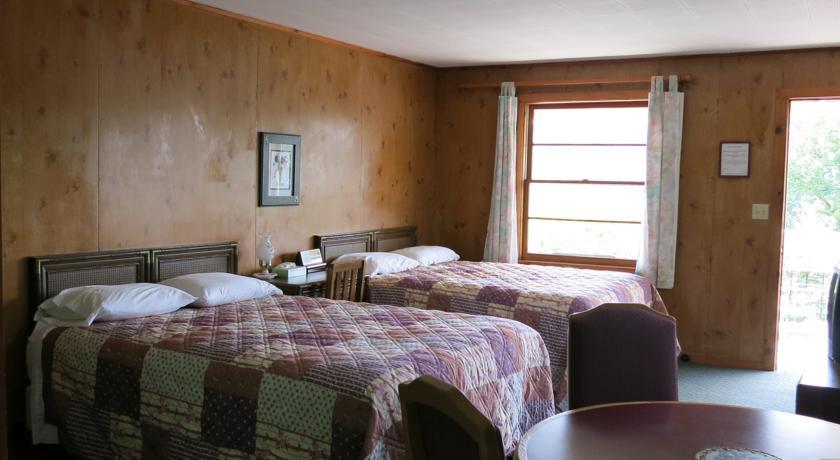 לייק ג'ורג' The Austin Inn חדר תמונה